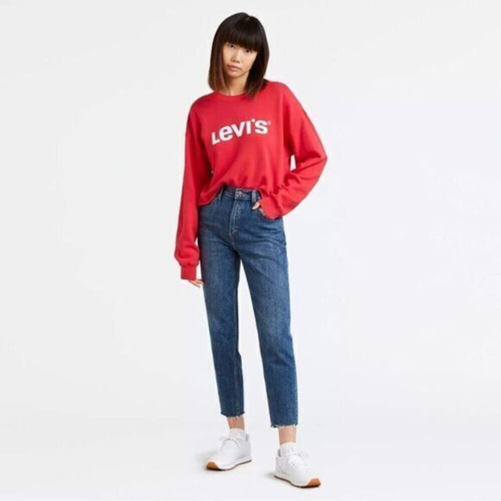 Levi’s Premium Classic Mom Jeans in Mom’s The Word - Dark Wash